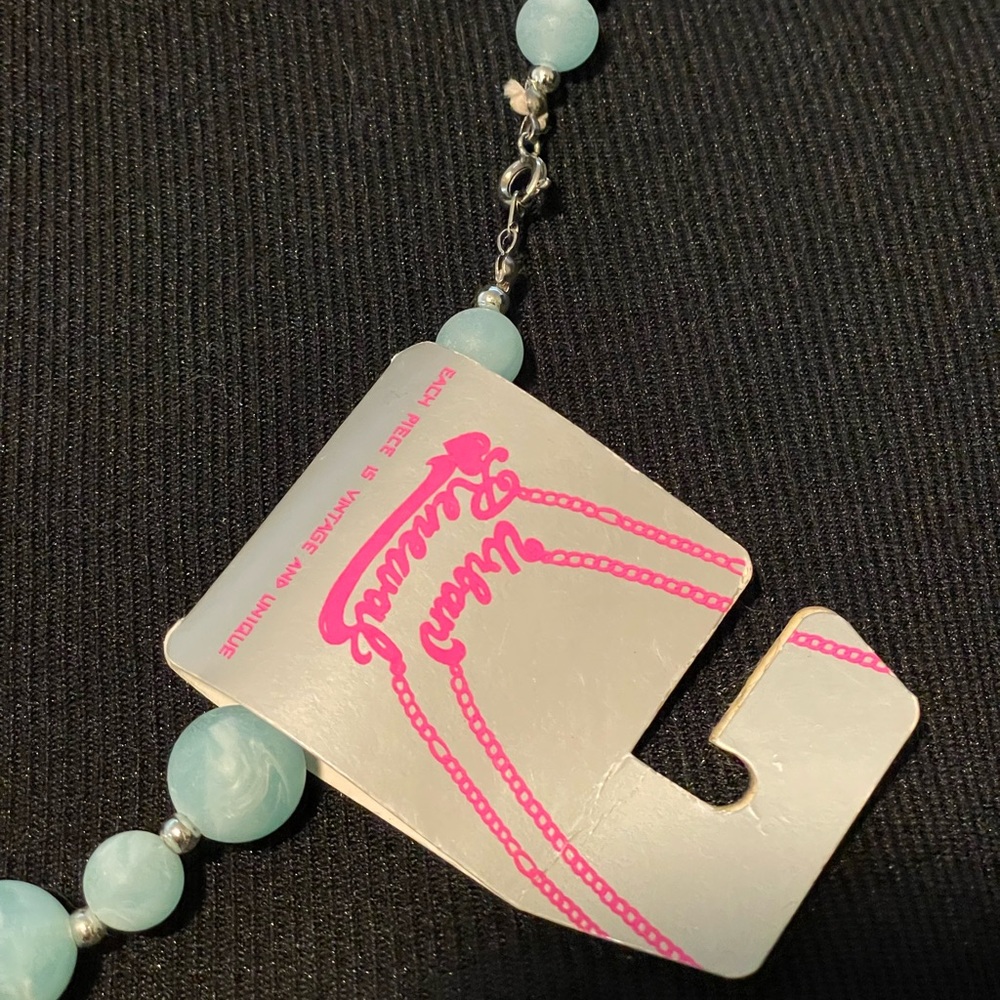 ✨HP!✨⏰ NWT Urban Renewal Beaded Vintage Necklace in Marbled Blue - Picture 5 of 5